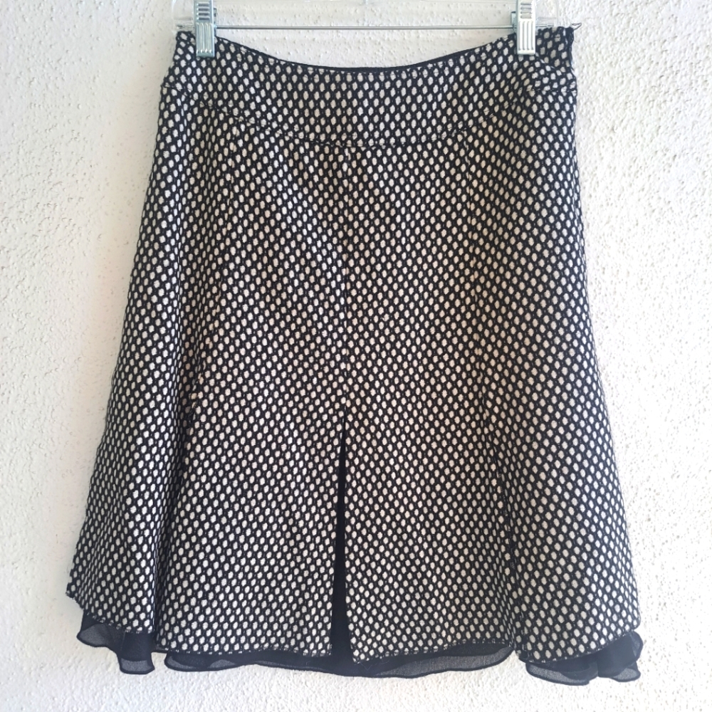 🎉HOST PICK SUNNY LEIGH SKIRT